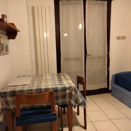 Ama Cityhouse Apartment Novara