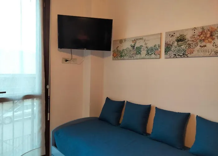 Ama Cityhouse * 노바라